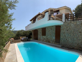 Villa Acquamarina semi detached villa with private pool and wifi Sinnai